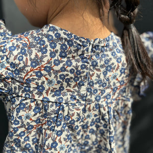 フリル袖花柄キッズワンピース