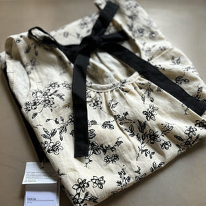 レトロシックなキッズ花柄ワンピース