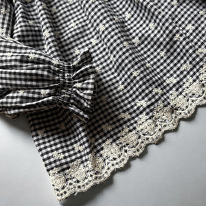 mutta. ギンガムチェック上下セットアップ 女の子 キッズ 長袖ブラウスとフリルパンツ レース使いが上品なおしゃれ服