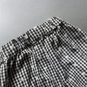 mutta. ギンガムチェック上下セットアップ 女の子 キッズ 長袖ブラウスとフリルパンツ レース使いが上品なおしゃれ服