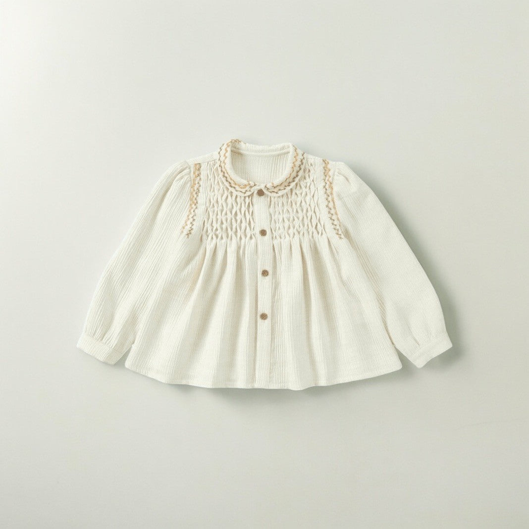 ベビーキッズ向けの丸襟の刺繍ブラウス