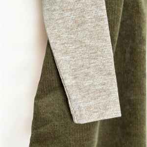 女の子向けのレトロなセットアップ