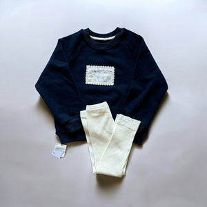 キッズ花柄トレーナーの冬コーデ