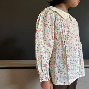 上品な花柄長袖ブラウス 女の子用 コットン素材 レースカラー付き キッズトップス