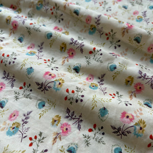 上品な花柄長袖ブラウス 女の子用 コットン素材 レースカラー付き キッズトップス