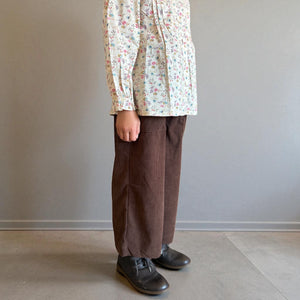 上品な花柄長袖ブラウス 女の子用 コットン素材 レースカラー付き キッズトップス