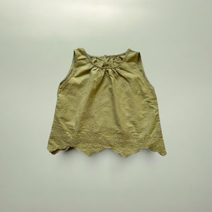 ノースリーブのレトロなキッズセットアップ