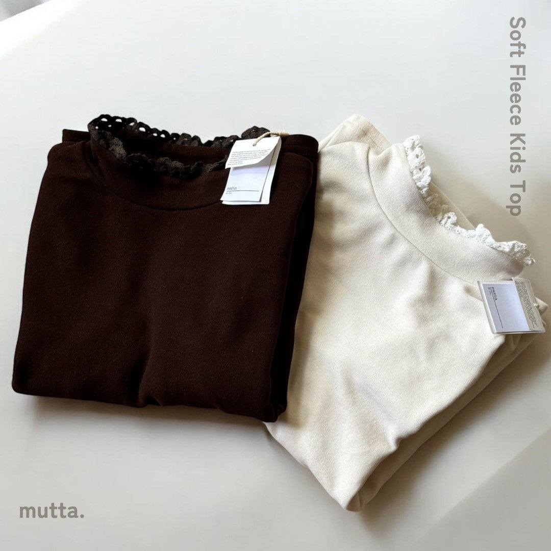 mutta.の冬の新定番！暖かさと優しさに包まれる【Soft Fleece Kids Top】のご紹介